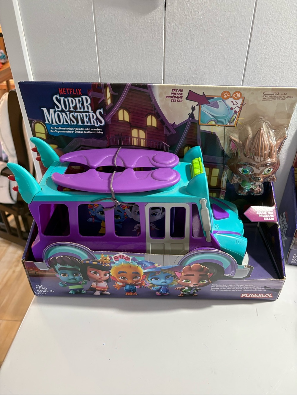 #2 Netflix Super Monsters Teal & Purple Monster Bus -
